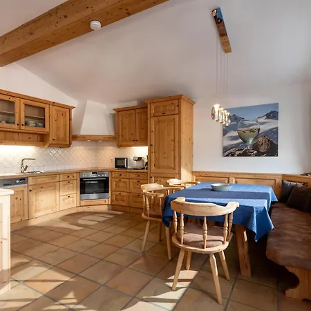 Apartment Penthouse *